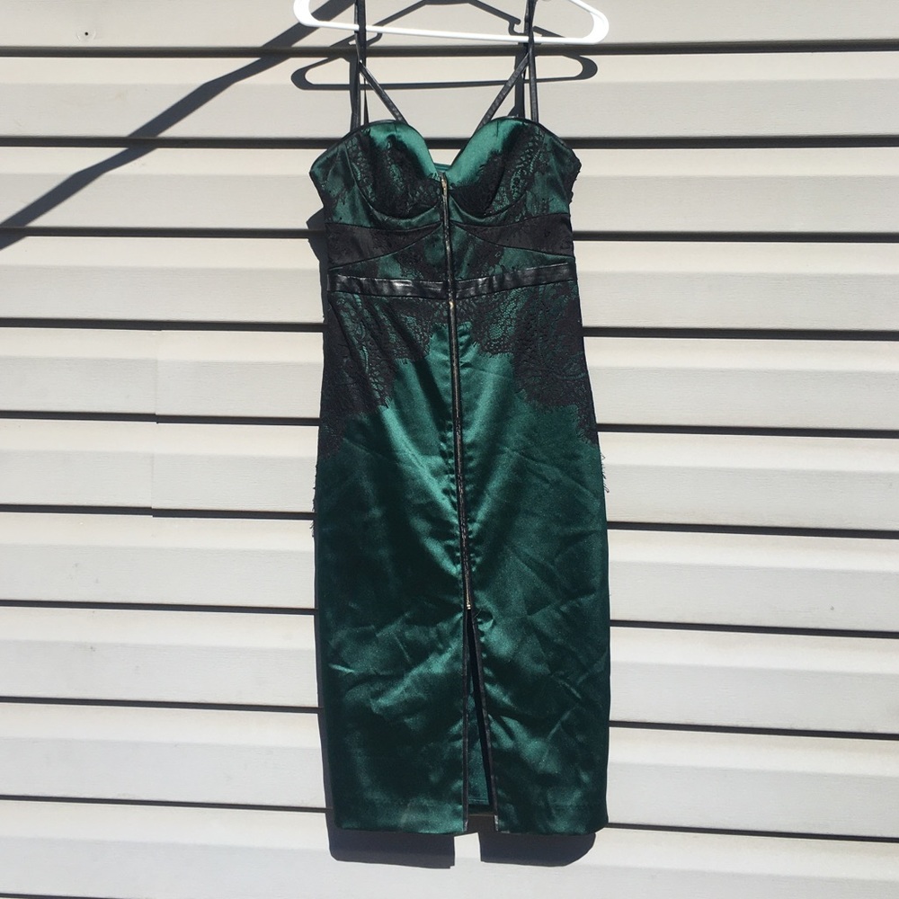 Green and Black Lace Dress BeBe - Size 6